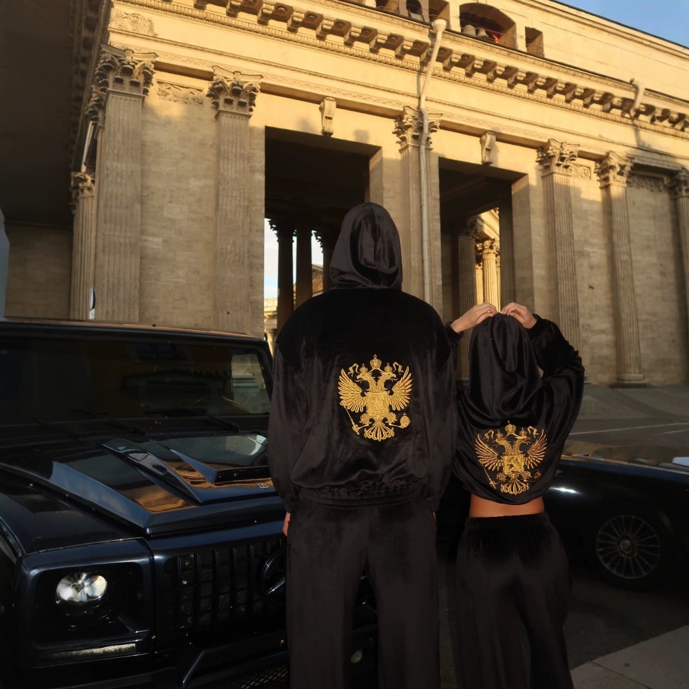 Modny zestaw damski na jesień  – Jackets recenzja i cena